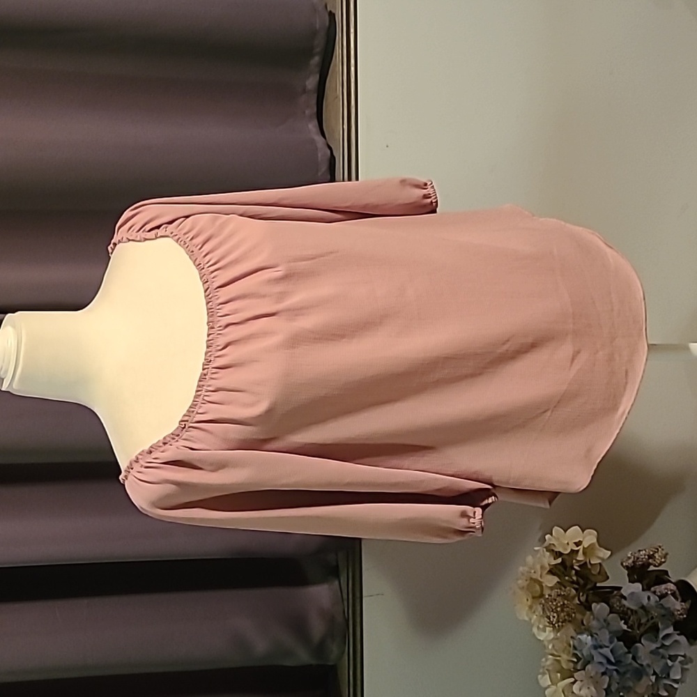 Moa Moa NWT Blouse with Bow on Back - Size XS